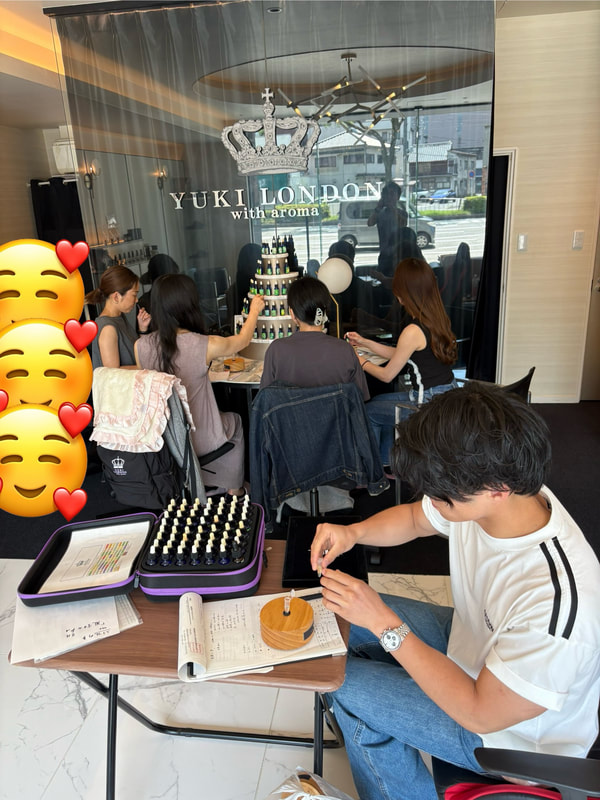 香りづくりの練習風景